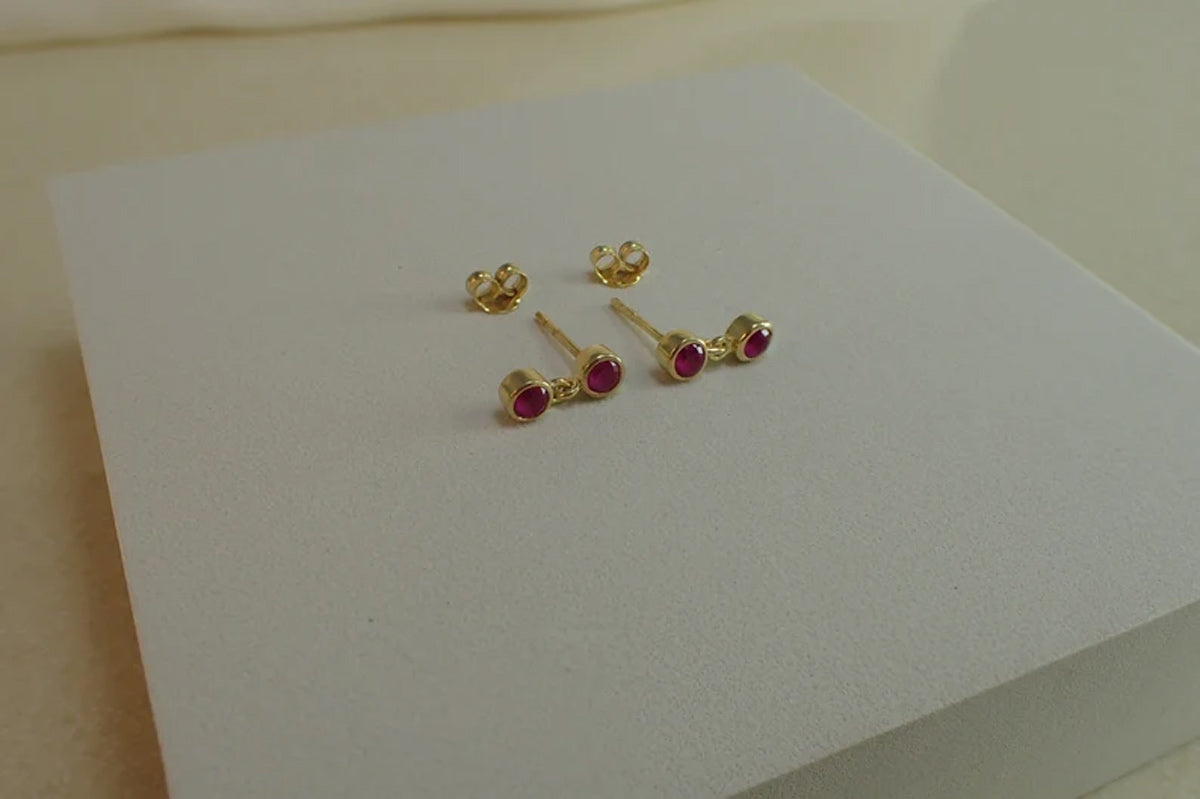 8MM Red Onyx Cut Gemstone Round Shape Stud Pair Earring Handmade Sterling Silver Earring For Women Girl Jewelry