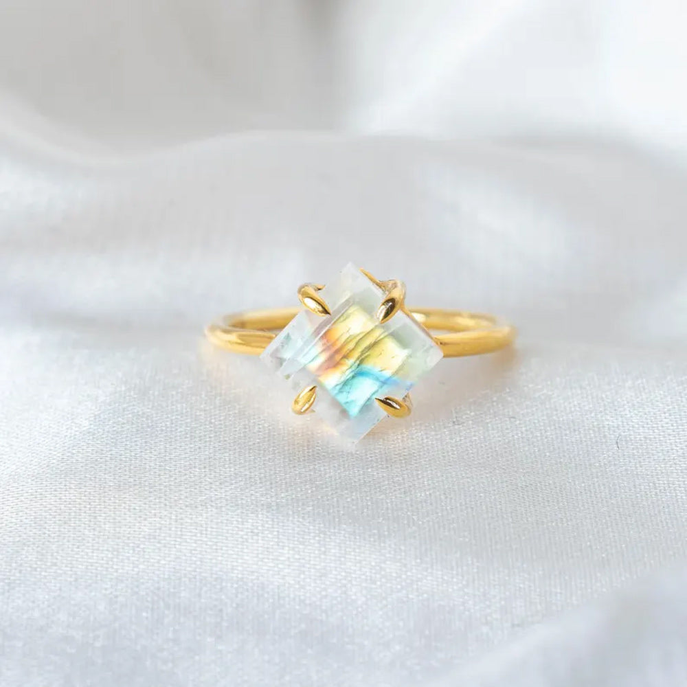 Trendy 925 Sterling Silver Gold Plated Gems Rings 10MM Handmade Rainbow Moonstone Square Octagon Shape Prong Set Ring For Her Jewelry