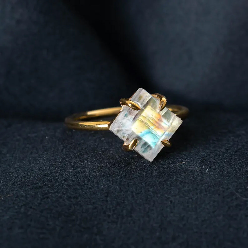 Trendy 925 Sterling Silver Gold Plated Gems Rings 10MM Handmade Rainbow Moonstone Square Octagon Shape Prong Set Ring For Her Jewelry