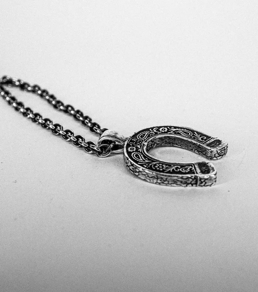 Handmade Brass Pendants Horseshoe Shape With Chain Necklace Pendant Size 10X12mm For Happy Birthday Gift Pendant