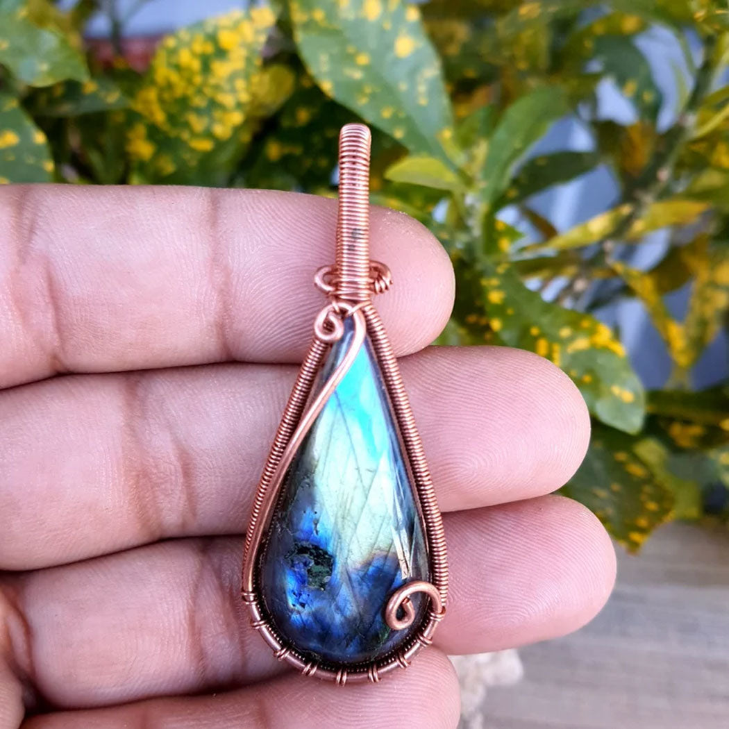 Handmade Brass Wire Wrapped Labradorite Pendant Pear Shape 25MM Labradorite Stone Pendant For Anniversary Gift for Wife Jewelry