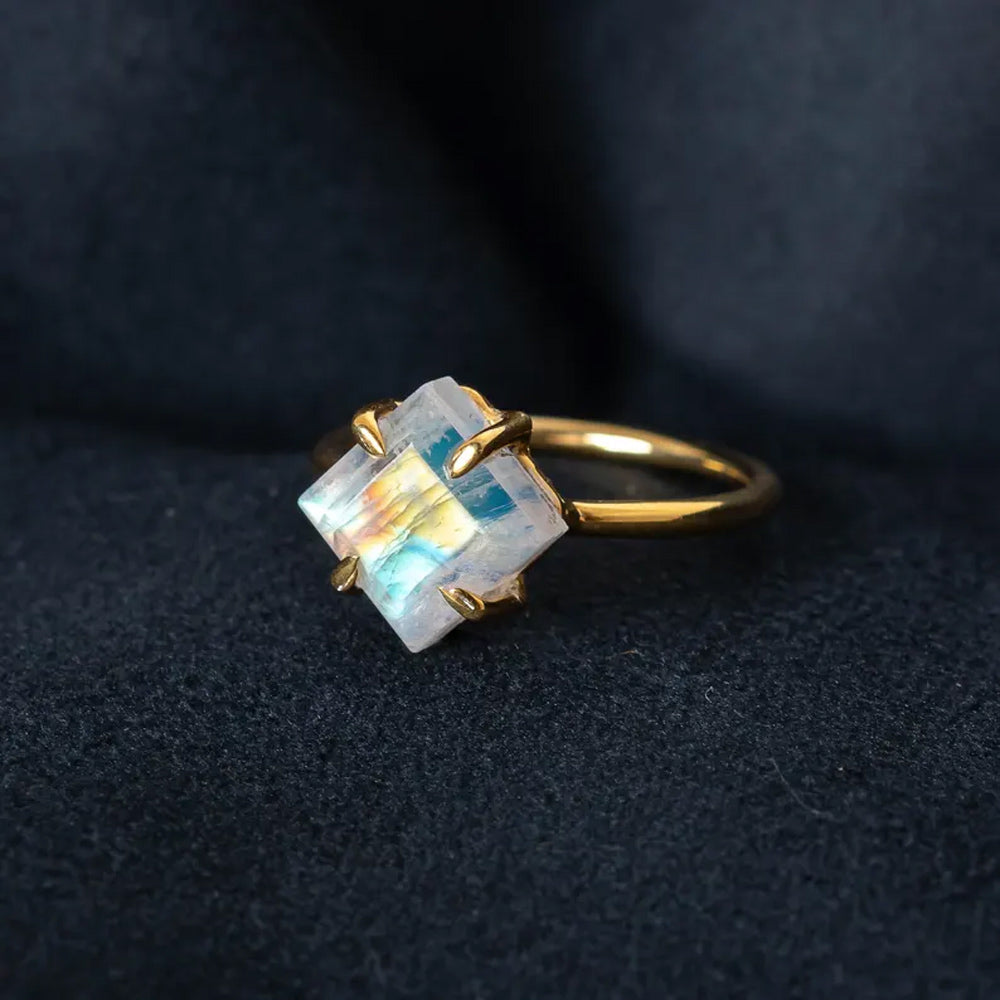 Trendy 925 Sterling Silver Gold Plated Gems Rings 10MM Handmade Rainbow Moonstone Square Octagon Shape Prong Set Ring For Her Jewelry
