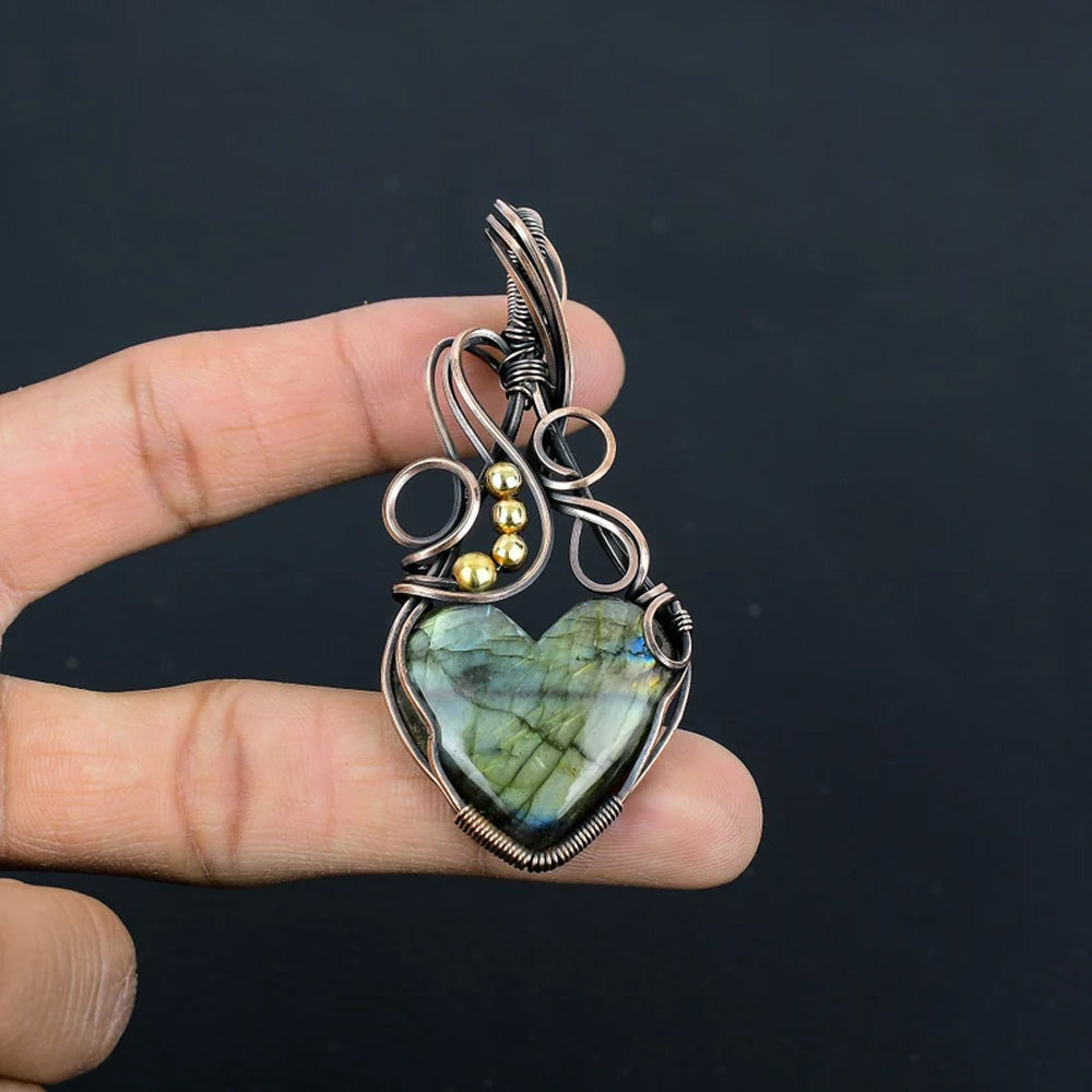 Awesome Handmade Copper/Brass Bezel With Wire Wrapped Pendant Heart Shape 20To25MM Labradorite Stone Pendant For Happy Birthday Gift's