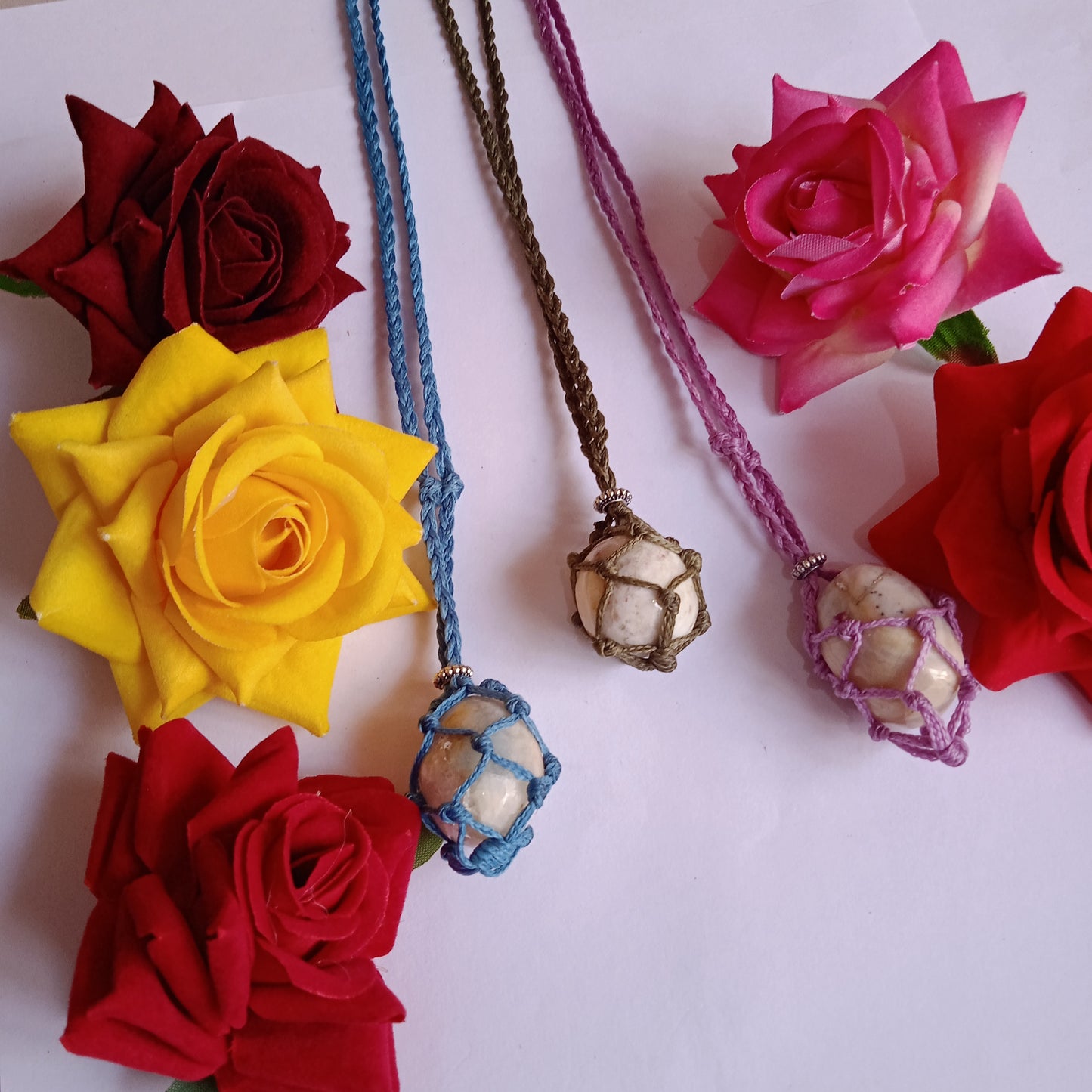 Natural agate tumble, net style neckalce, 15-20mm approx