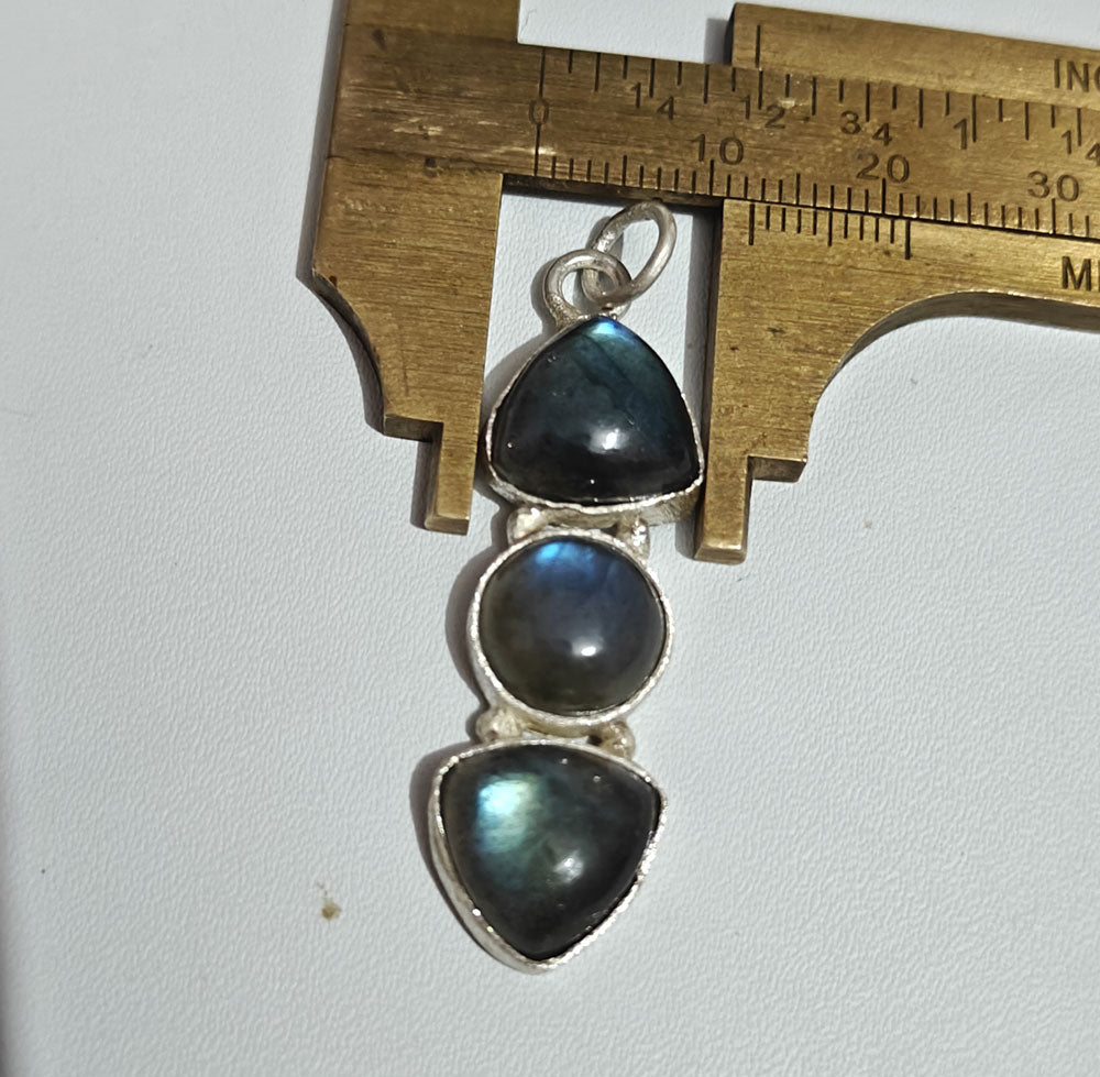 Handmade Stone Size 15MM 12MM 8MM Oval Half Moon Shape Triple Stone Chalcedony Rose Quartz Pendant Gemstone Pendant Bezel Setting 925 Sterling Silver Pendant Anniversary Gift for Wife For Her