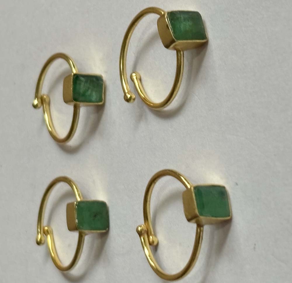 Crafted By Hand Sterling Silver Gold Plated Adjustable Ring 5X7MM Square Shaped Emerald Gemstone Bezel Setting For Anniversary Gift Women or Men Jewelry