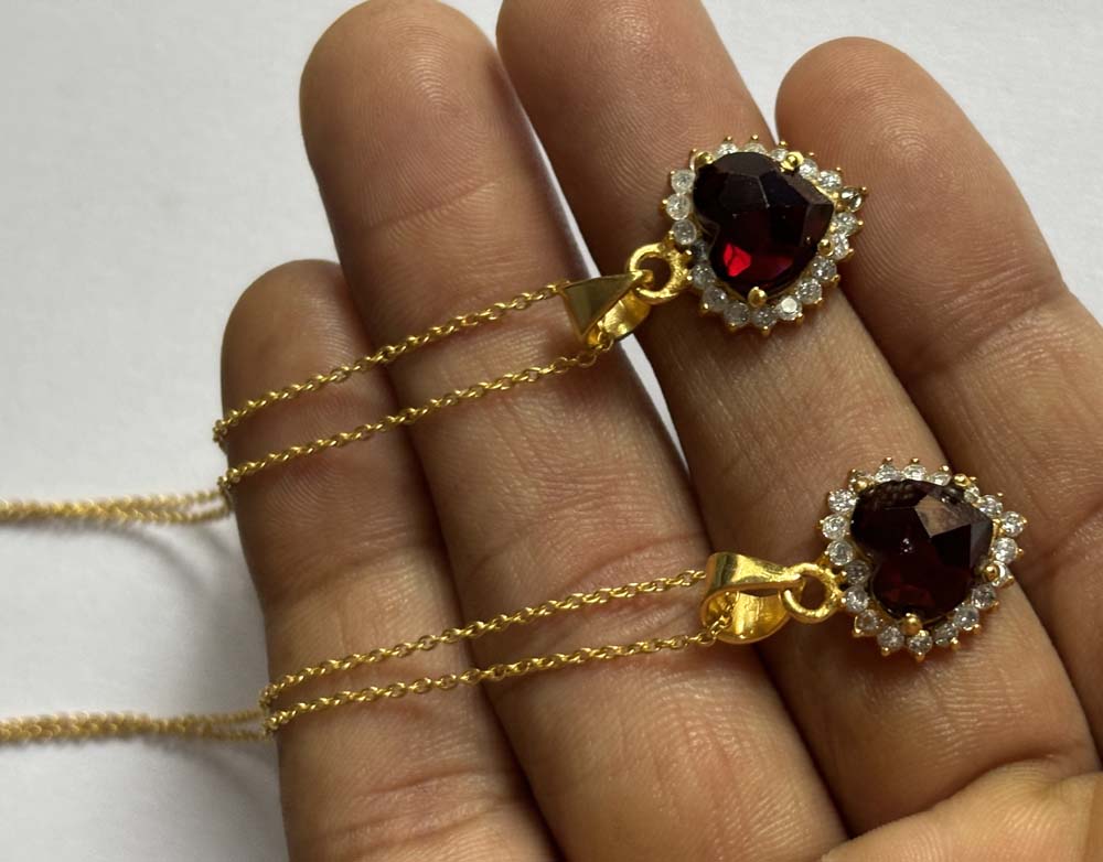 Crafted By Hand Sterling Silver Gold Plated Heart Shape Garnet Gemstone 10MM Pendant Bezel Set Women Vintage Pendant Gift Jewelry For Her