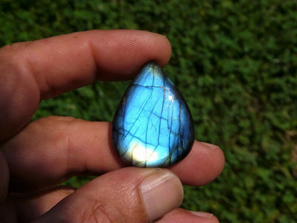 Blue Labradorite Macrame Teardrop Necklace | Boho Chic