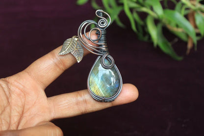 Handmade Brass Wire Wrapped Pendant Pear Shape 25MM Labradorite Stone Pendant For Anniversary Gift for Wife Jewelry
