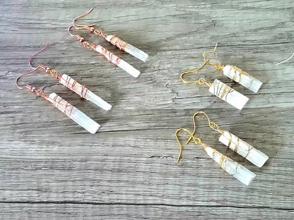 Handmade Metal Wire Wrapped Dangle Pair Earrings Selenite Gemstone Stone Size 15To20MM Pencil Shape Wire Wrapped Setting Earring Foe Women's Gift Jewelry
