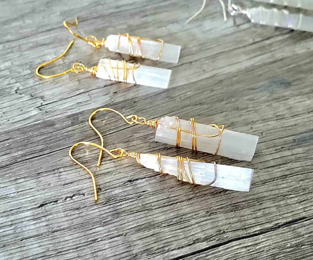 Handmade Metal Wire Wrapped Dangle Pair Earrings Selenite Gemstone Stone Size 15To20MM Pencil Shape Wire Wrapped Setting Earring Foe Women's Gift Jewelry