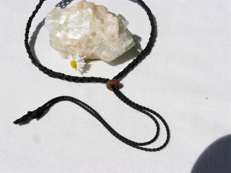 Blue Labradorite Macrame Teardrop Necklace | Boho Chic