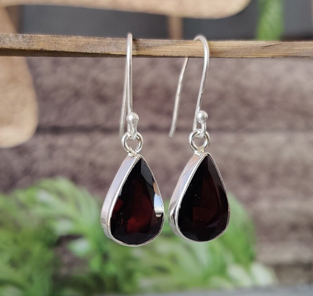 8X10MM Natural Garnet Cut Gemstone Pear Shape Dangle Pair Earring Handmade Sterling Silver Earring For Women Girl Jewelry