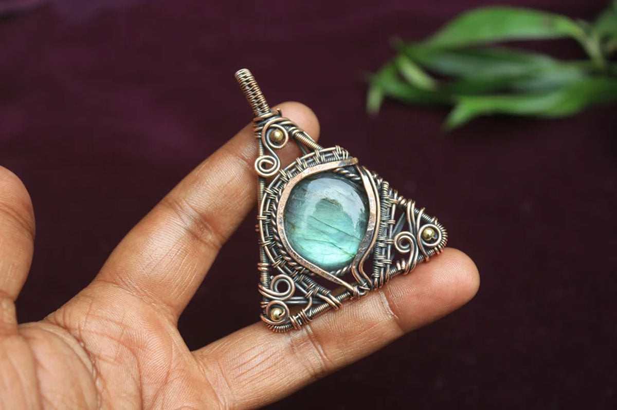 Handmade Brass Wire Wrapped Pendant Round Shape 25MM Labradorite Stone Pendant For Anniversary Gift for Wife Jewelry