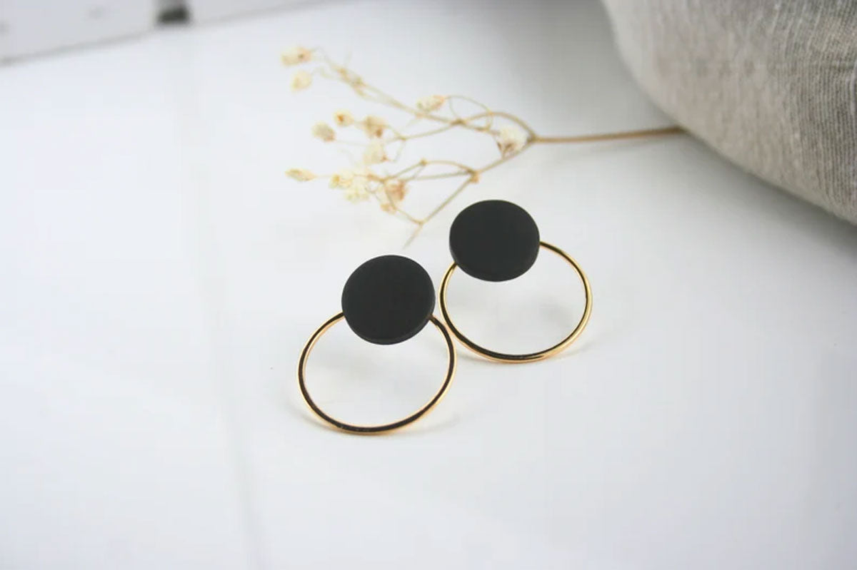 Speckled White Stone Hoop Earrings | Minimalist Gold Jewelry