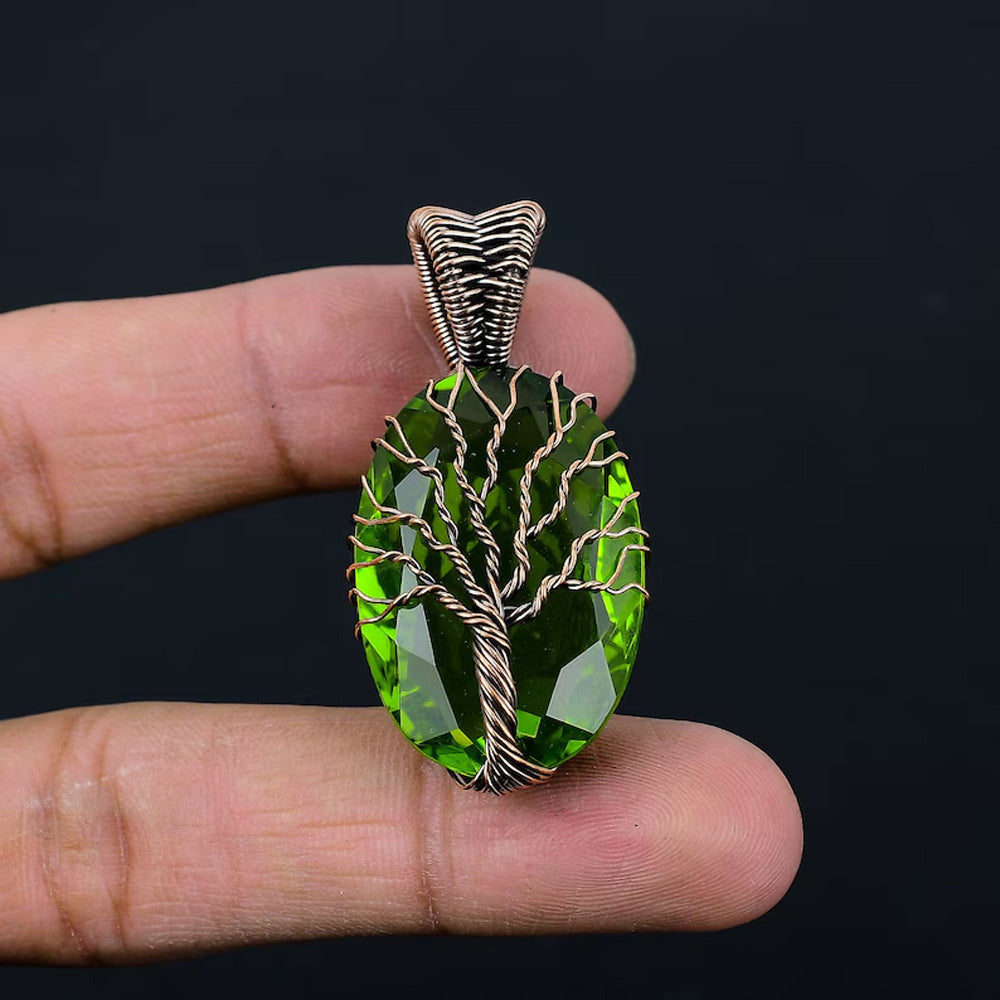 Trendy Handmade Copper Bezel With Tree Wire Wrapped Pendant Oval Shape 25To30MM Paridot Quartz Gemstone Pendant For Happy Birthday Gift's