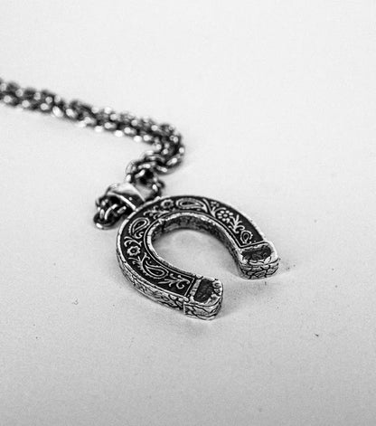 Handmade Brass Pendants Horseshoe Shape With Chain Necklace Pendant Size 10X12mm For Happy Birthday Gift Pendant