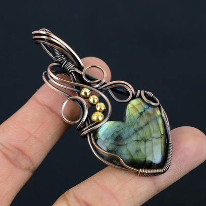 Awesome Handmade Copper/Brass Bezel With Wire Wrapped Pendant Heart Shape 20To25MM Labradorite Stone Pendant For Happy Birthday Gift's