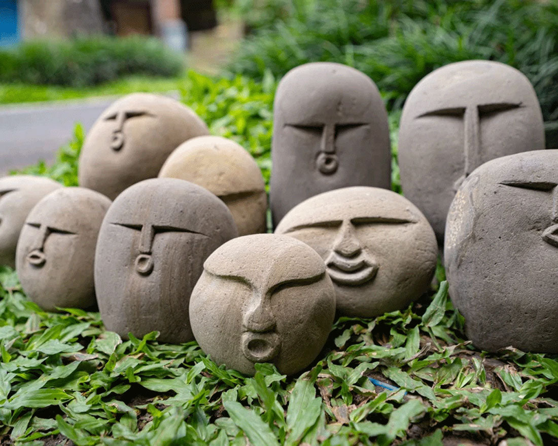 Carving Gemstone  Meme Face Funny Face Shape 1.5-3.5Inch Carving Stone For Home Decoration Carving Stone