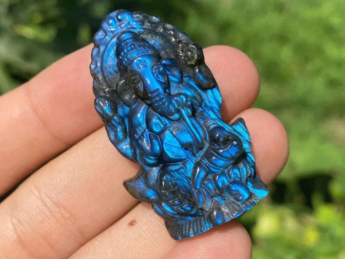 Carving Gemstone Awesome Ganesh Idol Shape 3.5-4.5 Inch Labradorite Carving Stone For Home Temple Decoration Carving Stone