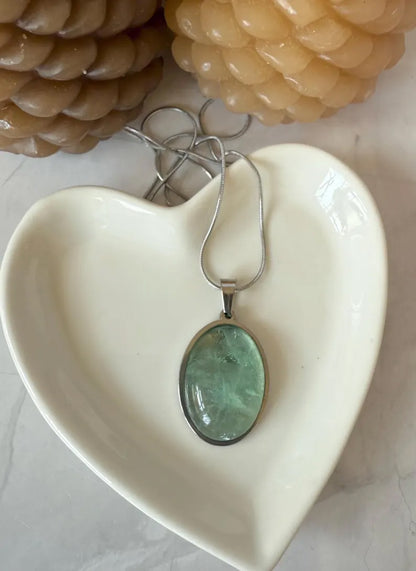 20MM Approx Labradorite Gemstone Pendant With Macrame Chain Necklace 925 Sterling Silver Bezel Set Anniversary Gift's Women and girl Jewelry For Her