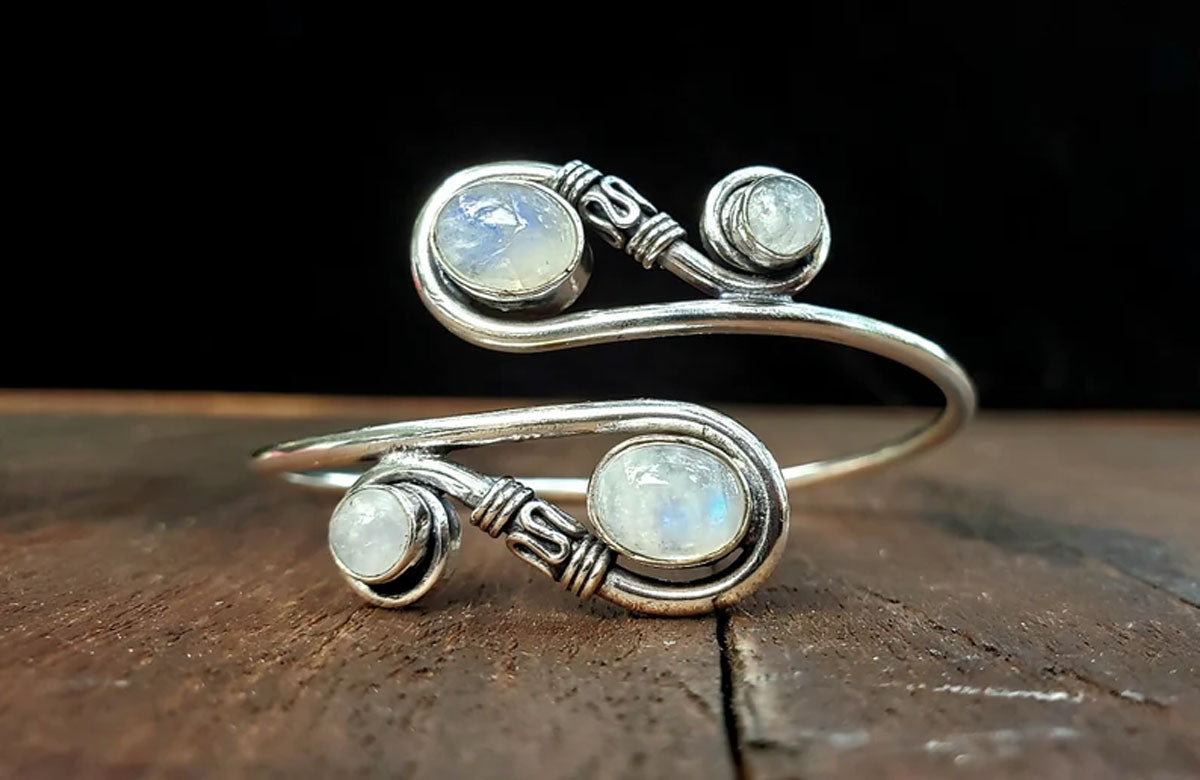 Adjustable Handmade Brass Bangle Size 8To10MM Round Shape Renewal Moonstone Bezel Set Bangle For Happy Birthday Gift For Women