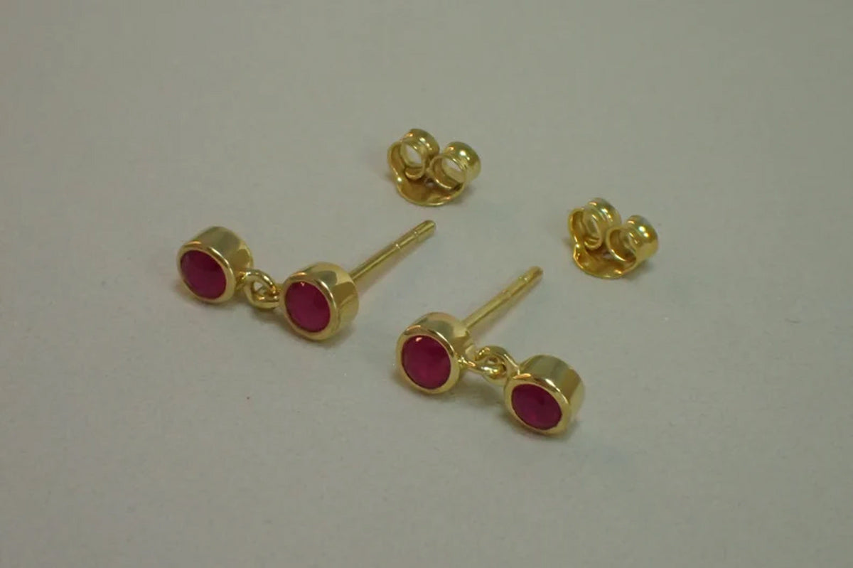8MM Red Onyx Cut Gemstone Round Shape Stud Pair Earring Handmade Sterling Silver Earring For Women Girl Jewelry