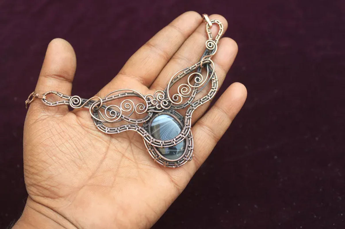 Handmade Wire Wrapped Brass Necklace Stone Size 25To30MM Oval Shape Sardonyx Bezel Set Necklace For Happy Birthday Gift For Women