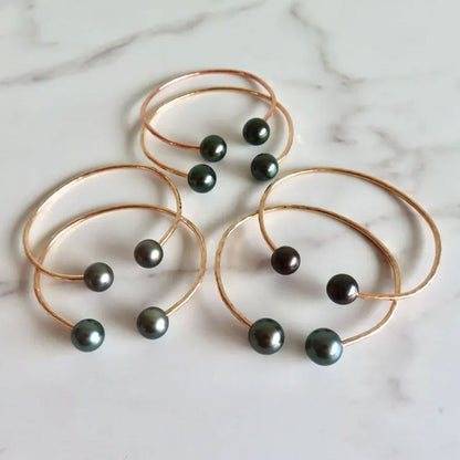 Adjustable Handmade Brass Bangle Size 10MM Round Shape Tahitian Pearls Gemstone Bezel Set Bangle For Happy Birthday Gift For Women
