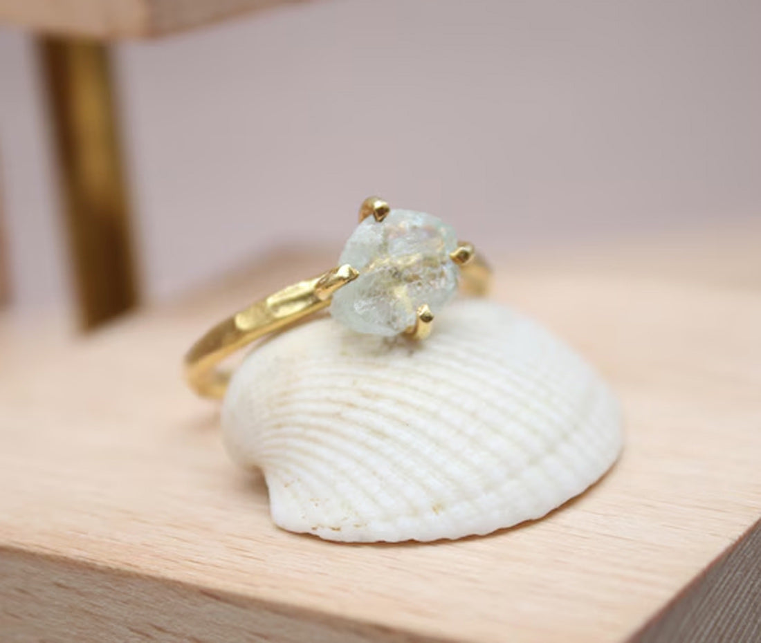 925 Sterling Silver Gold Plated Gems Rings 8To10MM Handmade White Druzy Stone Raw Shape Prong Set Ring For Her Jewelry