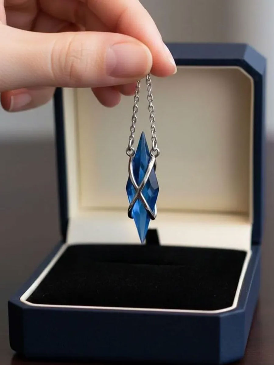 Blue Crystal Kite Pendant Necklace in Silver Setting