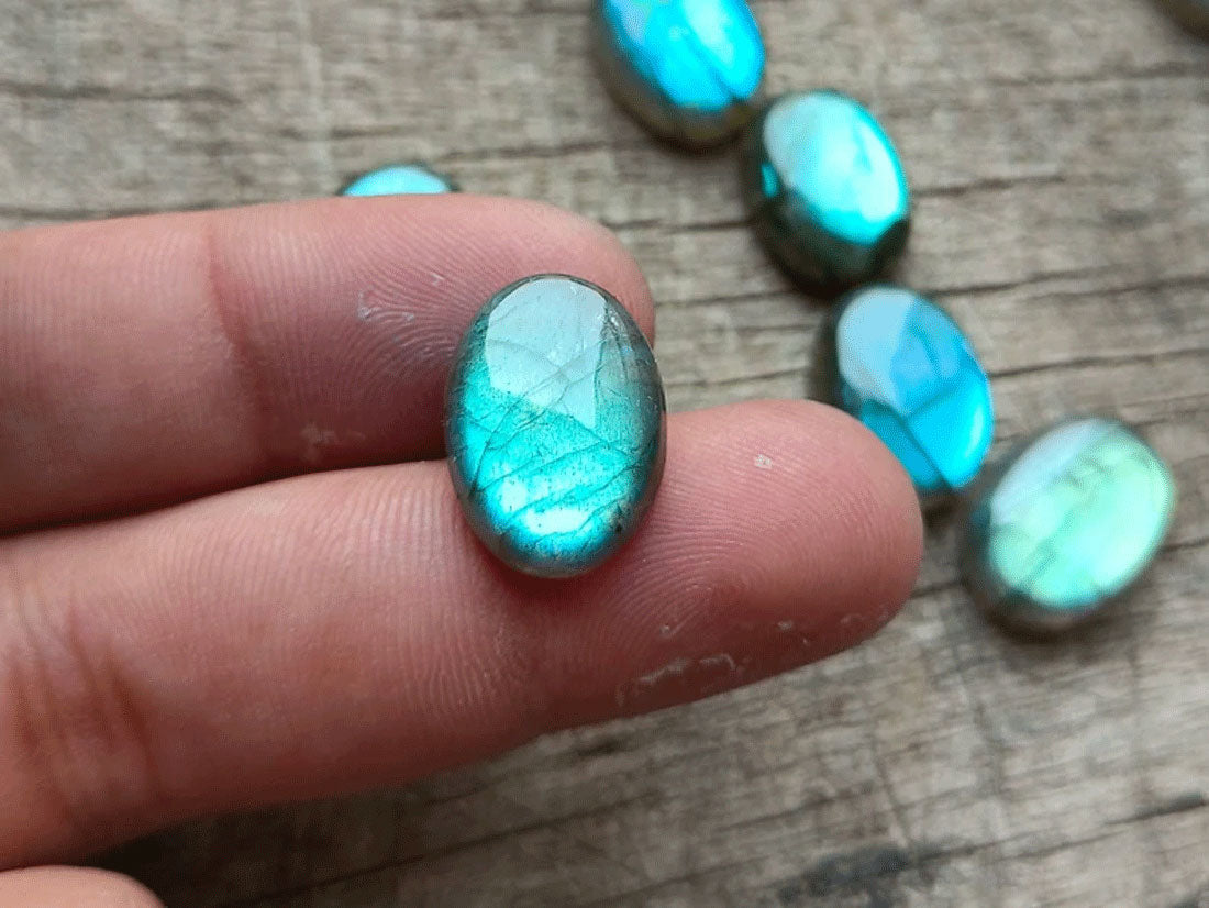 Handmade Carving Gemstone Oval Shape 12To16MM Mixed Natural Carving Stone For Used Making Jewelry