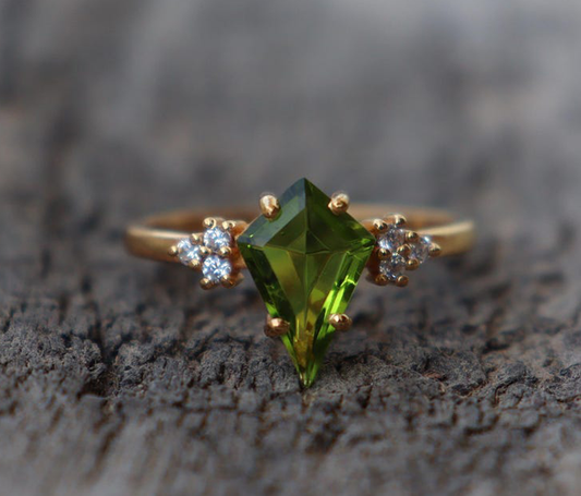 Crafted By Hand Sterling Silver Gold Plated Smart Ring 8X10MM Kite Shaped With Peridot Quartz Gemstone Prong Set For Anniversary Gift Women or Men Jewelry (Copy)