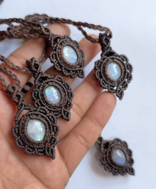Rainbow moonstone, dark brown, neckalce
