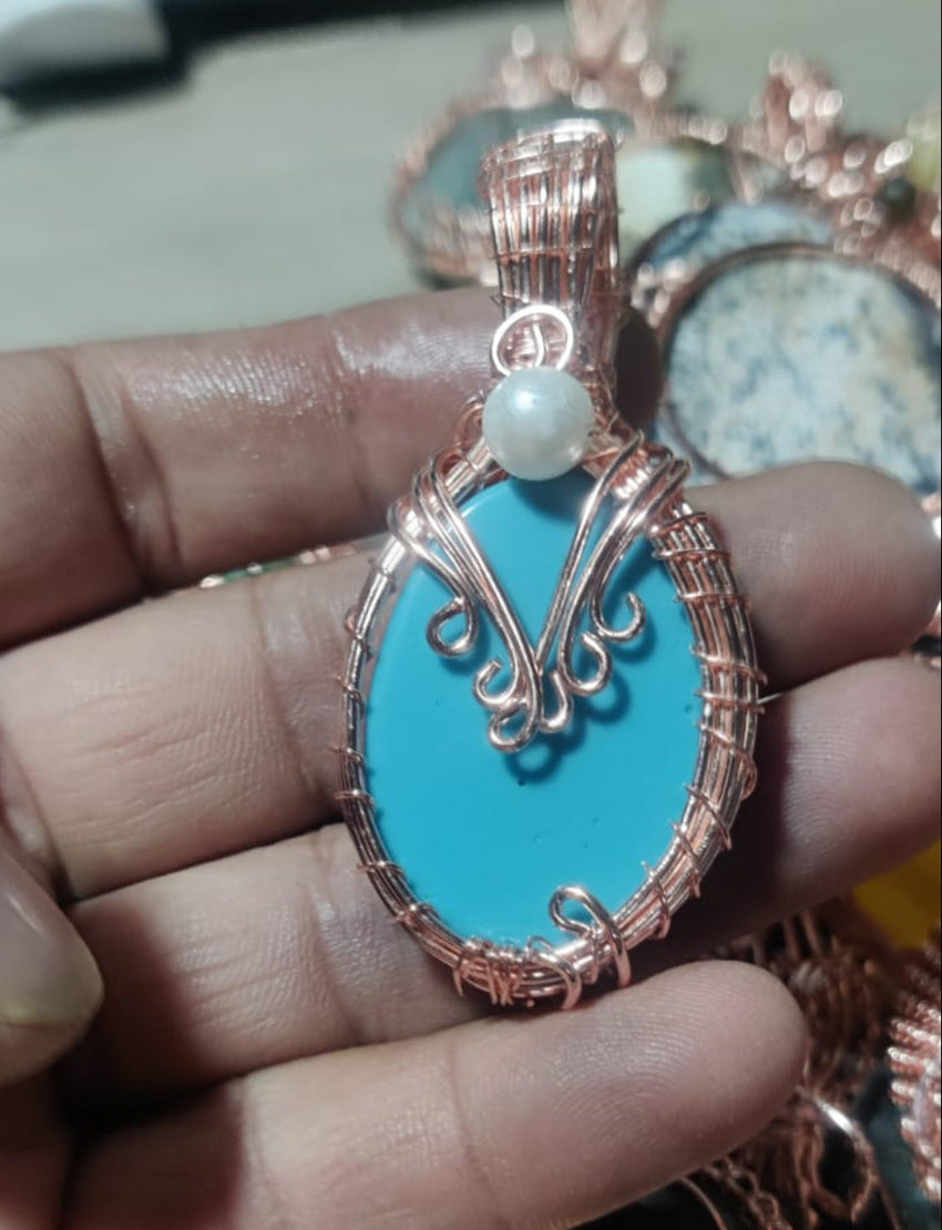 Handmade 20To25MM Oval Shape Blue Agate Gemstone Metal Pendant Bezel With Wire Wrapped Set For Happy Birthday Gift For Wife For Her Metal Brass Pendant