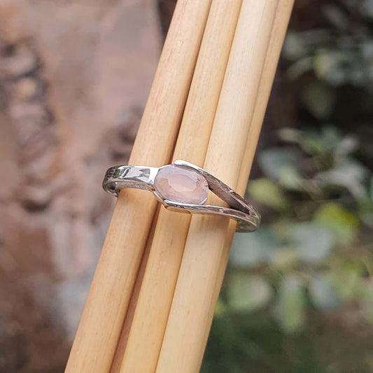 Trendy 925 Sterling Silver Gold Plated Gems Rings 8To10MM Handmade Rose Quartz Stone Oval Shape Bezel Set Ring For Her Jewelry