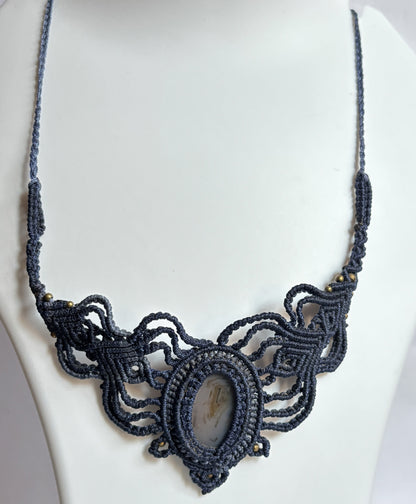 Handmade Macrame Necklace Stone Size 25To30MM Oval Shape Lace Agate Gemstone Purple Color Threads Necklace For Women And Girl's Jewelry