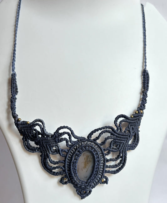 Handmade Macrame Necklace Stone Size 25To30MM Oval Shape Lace Agate Gemstone Purple Color Threads Necklace For Women And Girl's Jewelry