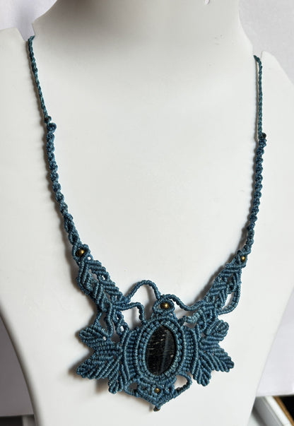 Handmade Macrame Necklace Stone Size 25To30MM Oval Shape Blue Tiger Eye Gemstone Purple Color Threads Necklace For Women And Girl's Jewelry