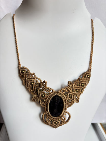 Handmade Macrame Necklace Stone Size 25To30MM Oval Shape Black Onyx Gemstone Golden Color Threads Necklace For Women And Girl's Jewelry