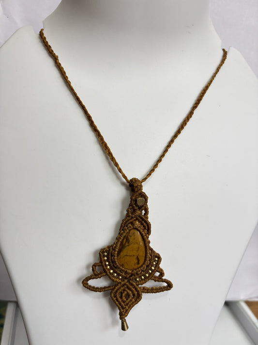 Trendy Crafted By Hand Macrame Necklace Stone Size 20To25MM Pear Shape Tiger Eyes Gemstone Beads Golden Color Threads Bezel Set Necklace For Women And Girl's Jewelry