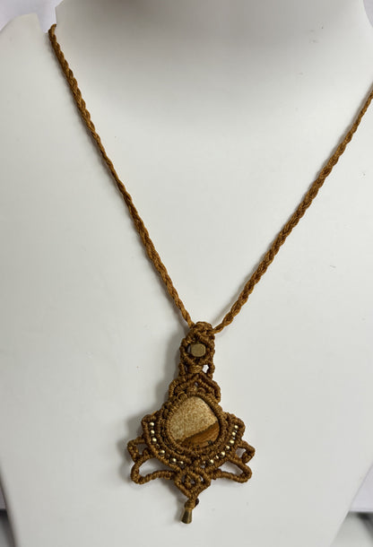 Trendy Crafted By Hand Macrame Necklace Stone Size 20To25MM Heart Shape imperial Jasper Gemstone Beads Golden Color Threads Bezel Set Necklace For Women And Girl's Jewelry