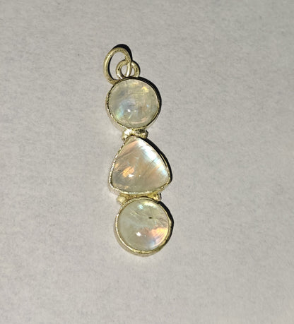 Awesome Handmade Triple Stone Size 10MM 12MM Round Triangle Shape Rainbow Moonstone Gemstone Pendant Bezel Setting 925 Sterling Silver Pendant For Happy Birthday Gift Pendant
