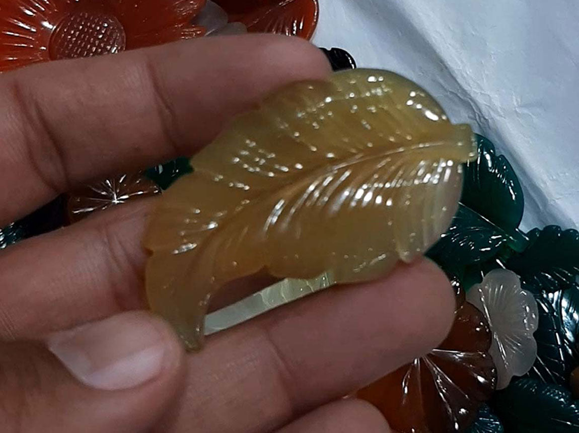 Handmade Carving Gemstone Eyes Flower Shape 20To30MM Labradorite Natural Carving Stone For Used Making Jewelry