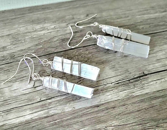 Handmade Metal Wire Wrapped Dangle Pair Earrings Selenite Gemstone Stone Size 15To20MM Pencil Shape Wire Wrapped Setting Earring Foe Women's Gift Jewelry