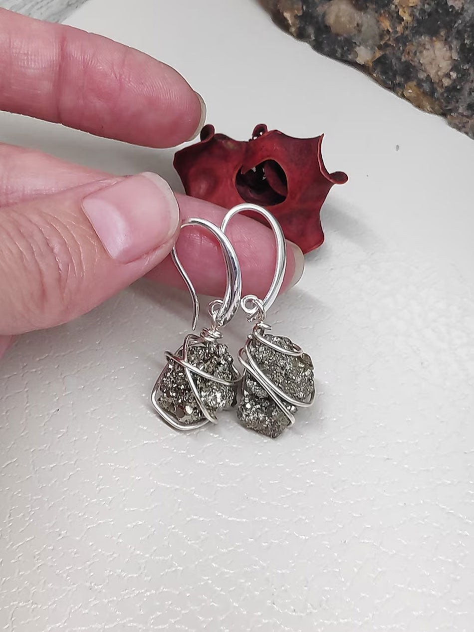 Handmade Metal Wire Wrapped Dangle Pair Earrings Druzy Gemstone Stone Size 15To20MM Raw Shape Wire Wrapped Setting Earring Foe Women's Gift Jewelry