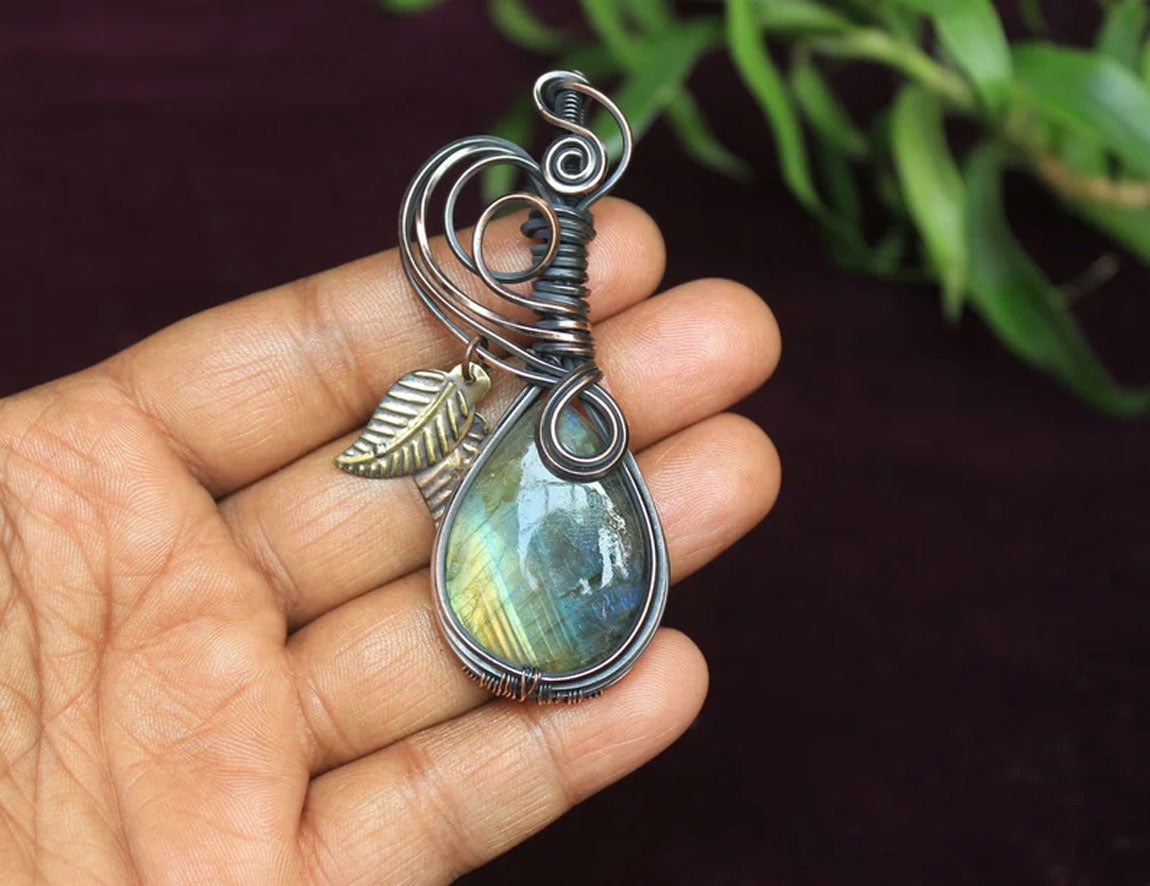 Handmade Brass Wire Wrapped Pendant Pear Shape 25MM Labradorite Stone Pendant For Anniversary Gift for Wife Jewelry