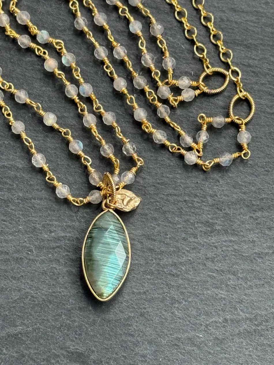 Handmade Wire Wrapped Brass Necklace Stone Size 8To16MM Pear Shape Labradorite Stone Bezel Set Necklace For Happy Birthday Gift For Women