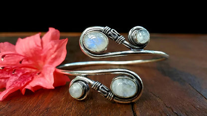 Adjustable Handmade Brass Bangle Size 8To10MM Round Shape Renewal Moonstone Bezel Set Bangle For Happy Birthday Gift For Women