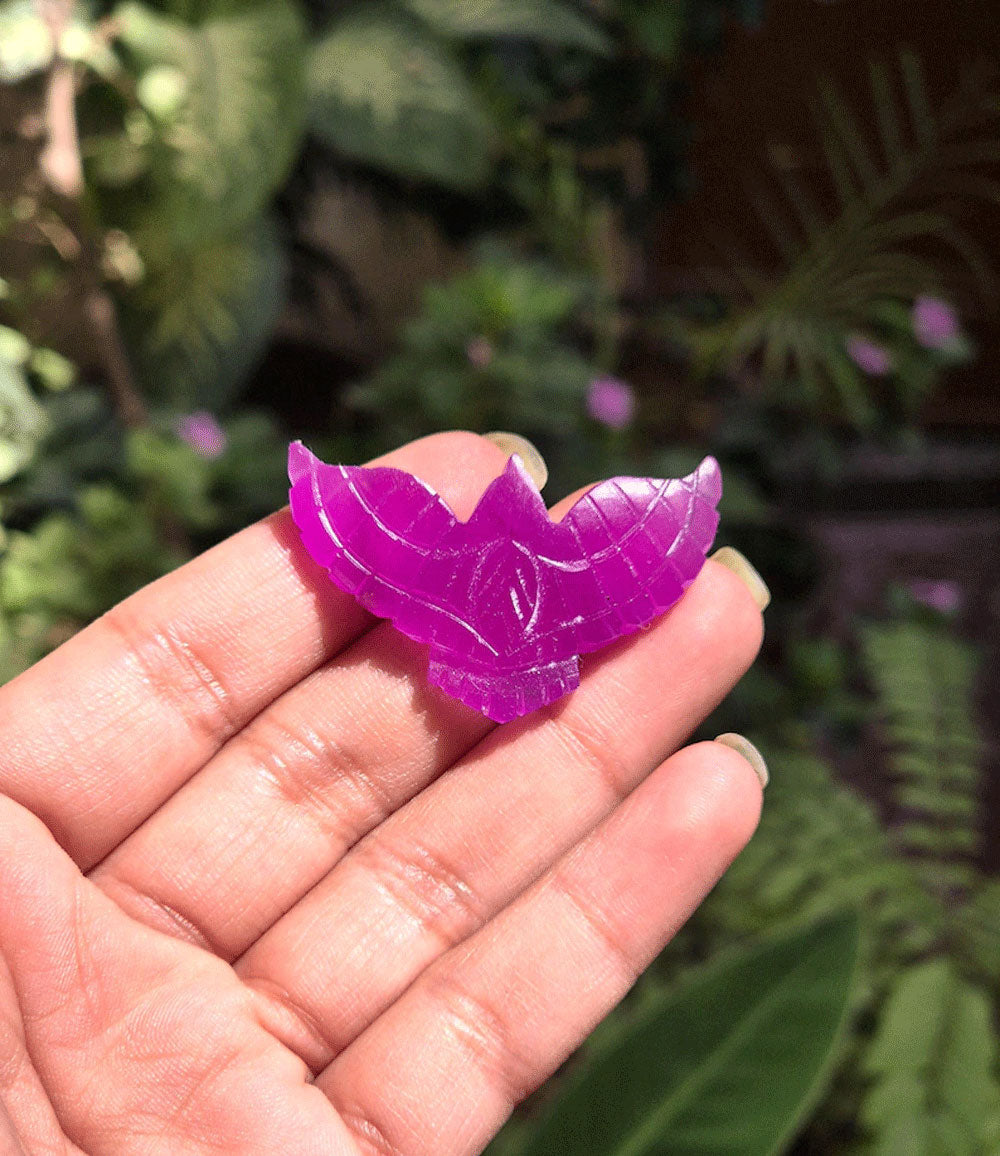 Awesome Handmade Carving Gemstone Eagle Shape 25To35MM Pink Chalcedony Natural Carving Stone For Used Making Jewelry